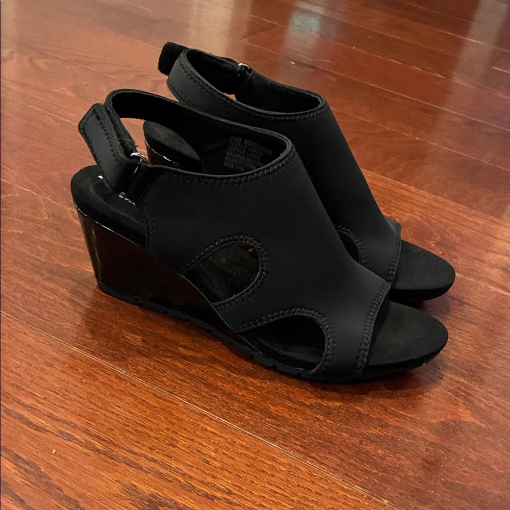 Women’s Black Wedge Sandals. Size 7.5, worn once